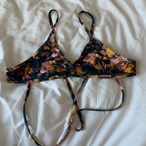 Jolyn Vent Bikini Top